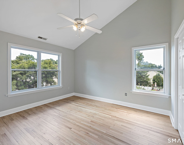 7 Edgewood Street - Photo Thumbnail 21