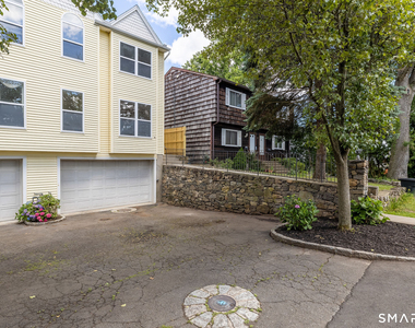 7 Edgewood Street - Photo Thumbnail 2