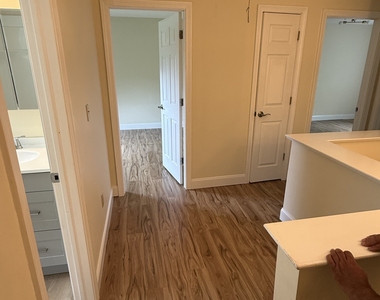 137 West Bridge Street - Photo Thumbnail 4