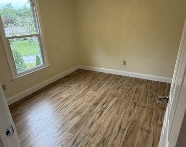 137 West Bridge Street - Photo Thumbnail 7