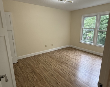 137 West Bridge Street - Photo Thumbnail 9