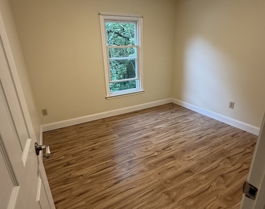 137 West Bridge Street - Photo Thumbnail 11