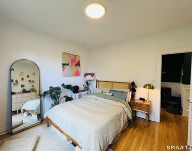 82 Forest Street - Photo Thumbnail 2