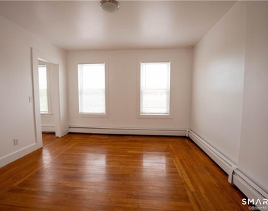 100 Lyon Street - Photo Thumbnail 4
