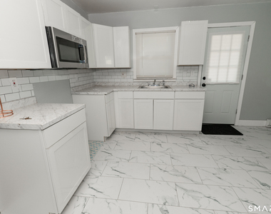 26 Tyler Street - Photo Thumbnail 1