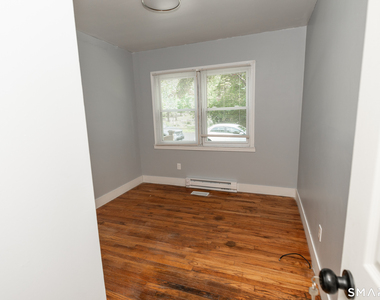 26 Tyler Street - Photo Thumbnail 18