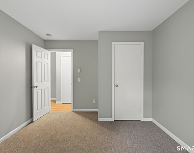 6 Irving Place - Photo Thumbnail 18