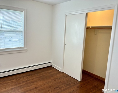 658 Beechmont Avenue - Photo Thumbnail 12