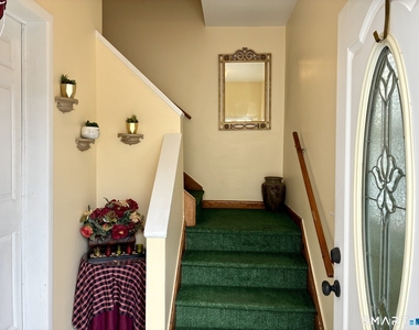 658 Beechmont Avenue - Photo Thumbnail 1