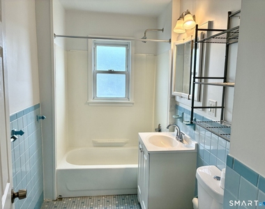 658 Beechmont Avenue - Photo Thumbnail 13