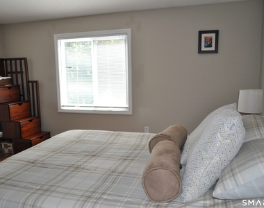 110 Songbird Lane - Photo Thumbnail 6