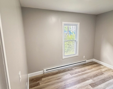 278 Willow Street - Photo Thumbnail 6