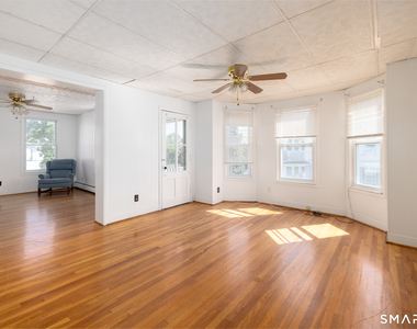 95 Sunnyside Avenue - Photo Thumbnail 7