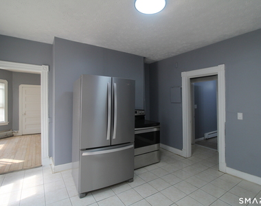 34 Lenox Street - Photo Thumbnail 2