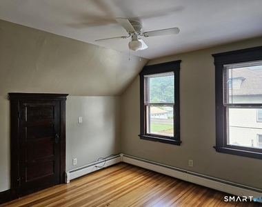169 Winchester Avenue - Photo Thumbnail 13
