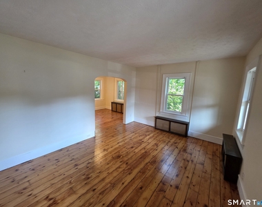 506 Main Street - Photo Thumbnail 2