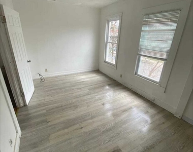 27 Lilac Street - Photo Thumbnail 5