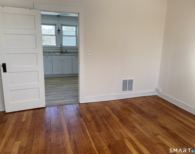 51 Indian Neck Avenue - Photo Thumbnail 15