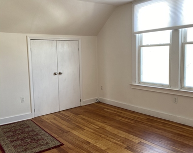 51 Indian Neck Avenue - Photo Thumbnail 7
