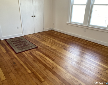 51 Indian Neck Avenue - Photo Thumbnail 13