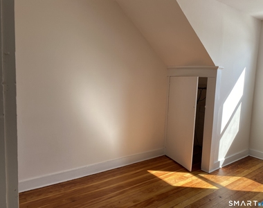 51 Indian Neck Avenue - Photo Thumbnail 16