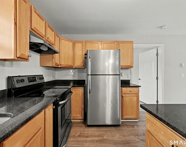 149 Main Street - Photo Thumbnail 4
