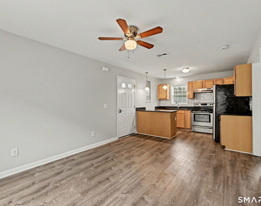 149 Main Street - Photo Thumbnail 9