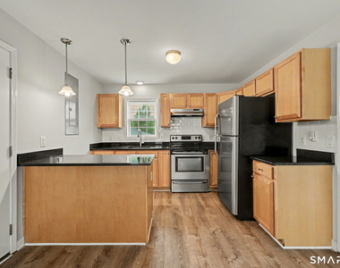 149 Main Street - Photo Thumbnail 3