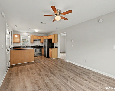 149 Main Street - Photo Thumbnail 10
