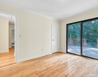 21 Old Redding Road - Photo Thumbnail 20