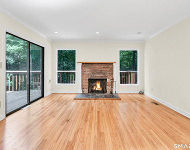 21 Old Redding Road - Photo Thumbnail 14