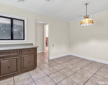 21 Old Redding Road - Photo Thumbnail 32