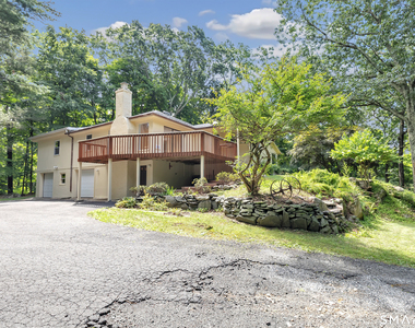 21 Old Redding Road - Photo Thumbnail 2