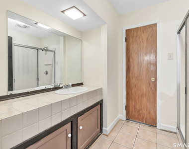 21 Old Redding Road - Photo Thumbnail 26