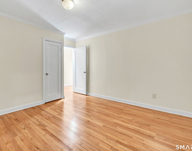 21 Old Redding Road - Photo Thumbnail 18