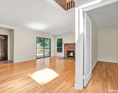 21 Old Redding Road - Photo Thumbnail 17