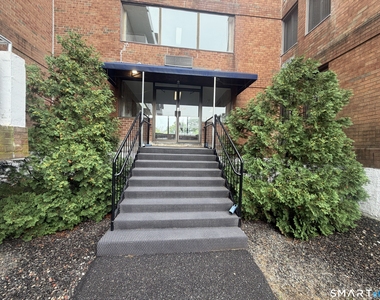 1460 Elm Street - Photo Thumbnail 18