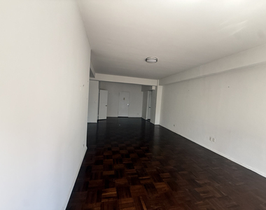 157 East 57th Street - Photo Thumbnail 6