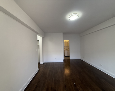 157 East 57th Street - Photo Thumbnail 13