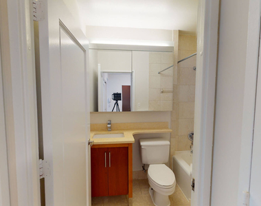 401 E 34th St - Photo Thumbnail 4