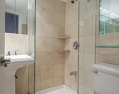 171 East 102nd Street - Photo Thumbnail 5