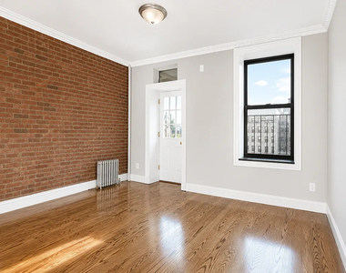 171 East 102nd Street - Photo Thumbnail 3