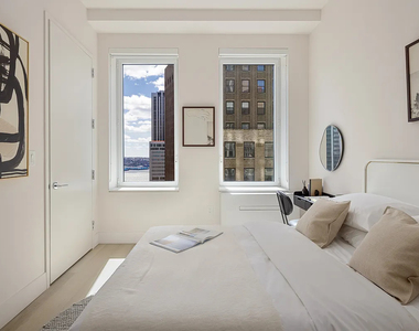 55 Broad Street - Photo Thumbnail 2