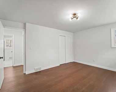 110 Mill Street - Photo Thumbnail 16