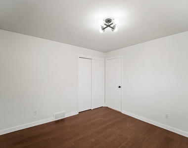 110 Mill Street - Photo Thumbnail 14