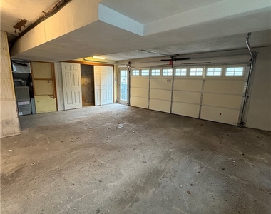 215 Locksley Road - Photo Thumbnail 24