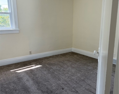 167 Taunton Place - Photo Thumbnail 8