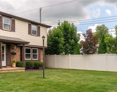 25 Villa Park - Photo Thumbnail 21