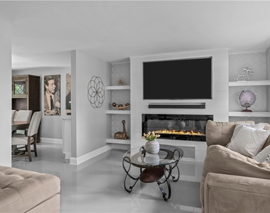 25 Villa Park - Photo Thumbnail 3