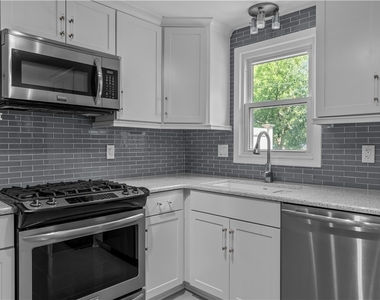 25 Villa Park - Photo Thumbnail 5